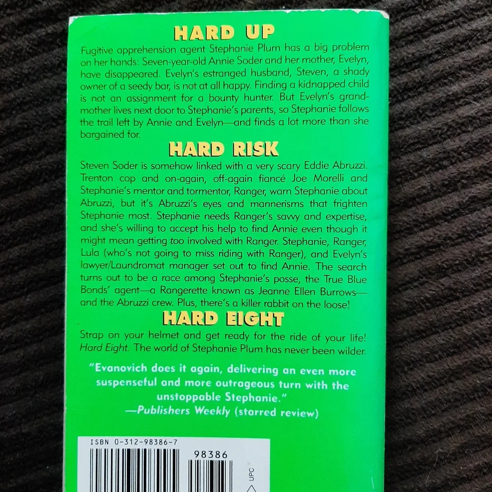 Janet Evanovich Hard Eight paperback
